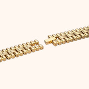 OhKlassy Amalia Gold women's vintage-inspired watch, bracelet and clasp detail