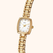 Orologio da donna OhKlassy Aurora Gold in stile vintage, vista laterale obliqua