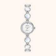 OhKlassy Coral Pearl Silver – Vintage-inspirierte Damenuhr, Vorderansicht