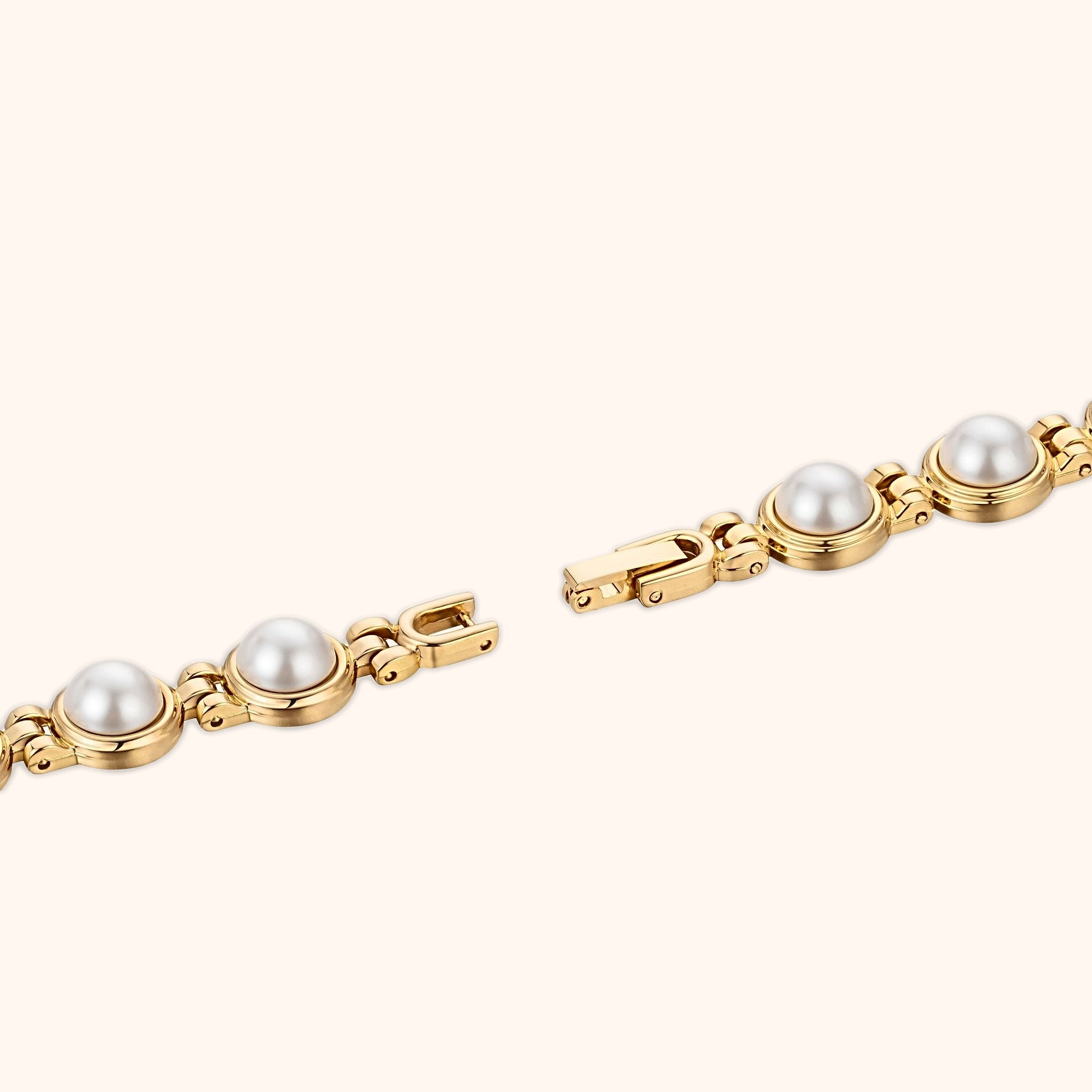 OhKlassy Dahlia Gold women's vintage-inspired watch, bracelet and clasp detail