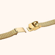 OhKlassy Emelia Gold women's vintage-inspired watch, bracelet and clasp detail