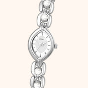 OhKlassy Isara Silver – Vintage-inspirierte Damenuhr, Nahaufnahme des Zifferblatts