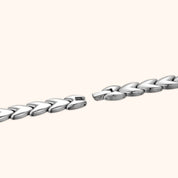OhKlassy Lucille Silver women's vintage-inspired watch, bracelet and clasp detail