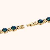 OhKlassy Ondine Gold women's vintage-inspired watch, bracelet and clasp detail