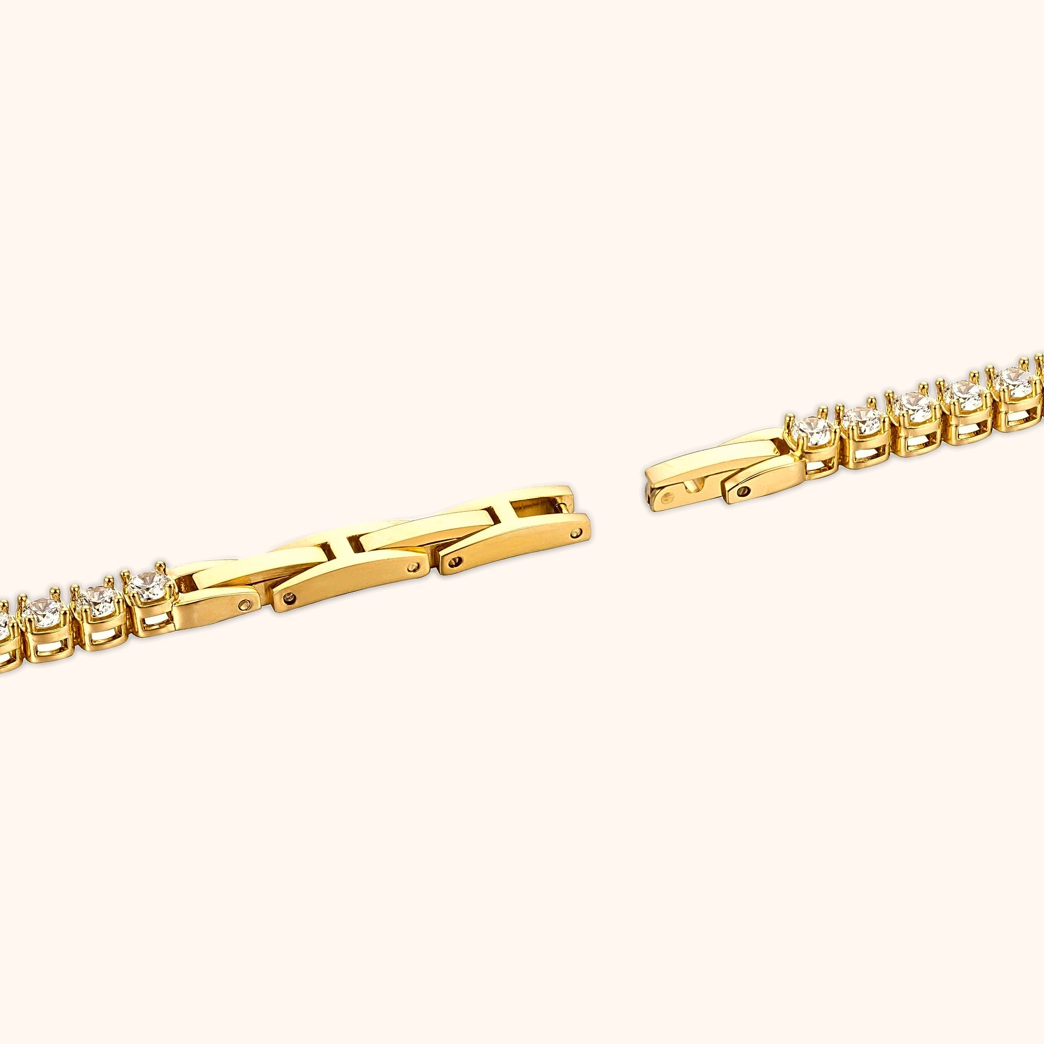 OhKlassy Sabella Gold women's vintage-inspired watch, bracelet and clasp detail