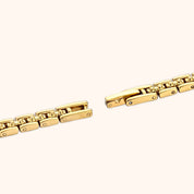 Orologio da donna OhKlassy Sophia Gold in stile vintage, con dettagli sul bracciale e sulla chiusura