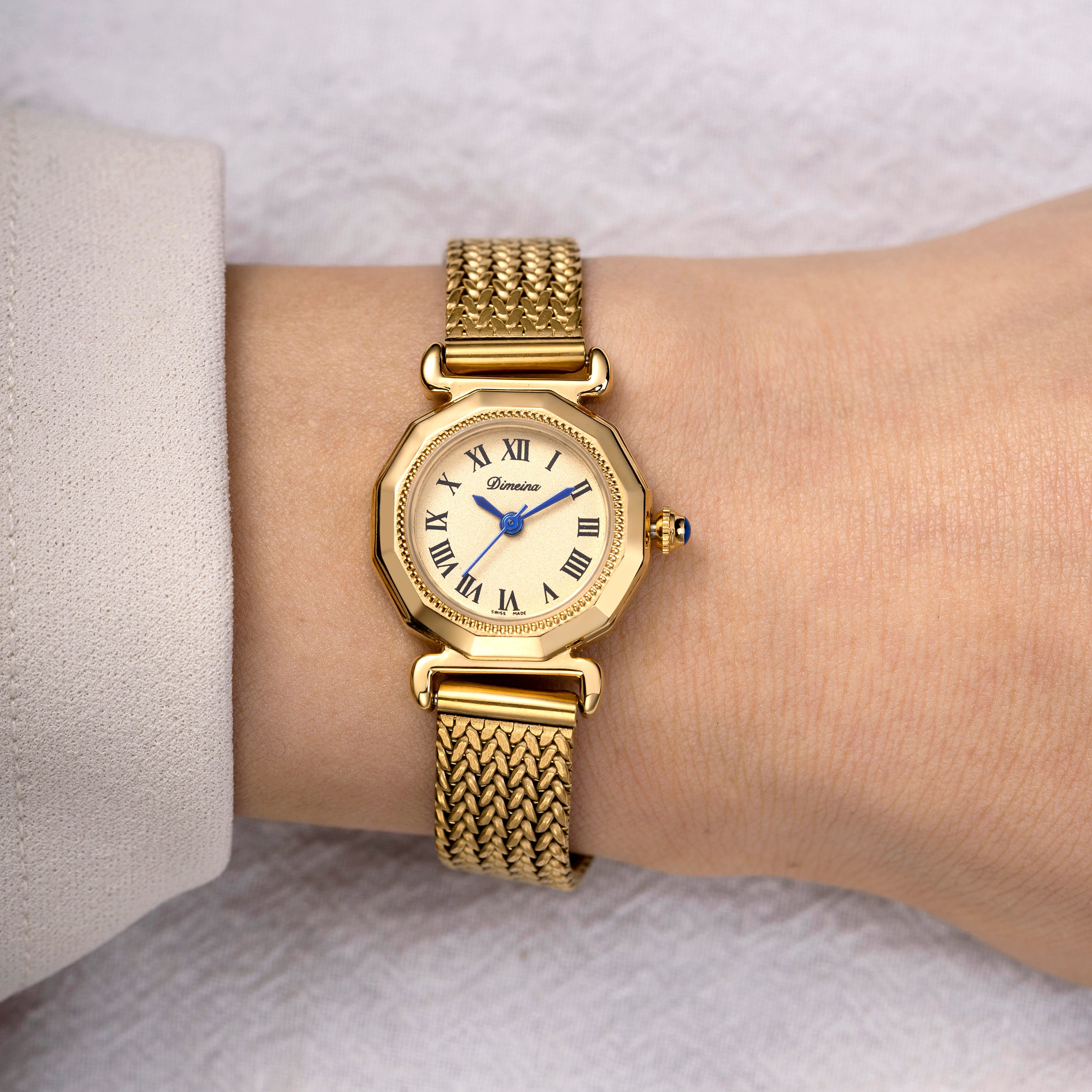 Emelia | Oro