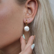 Serilda Munt Hoop Oorbellen | 18K Goud